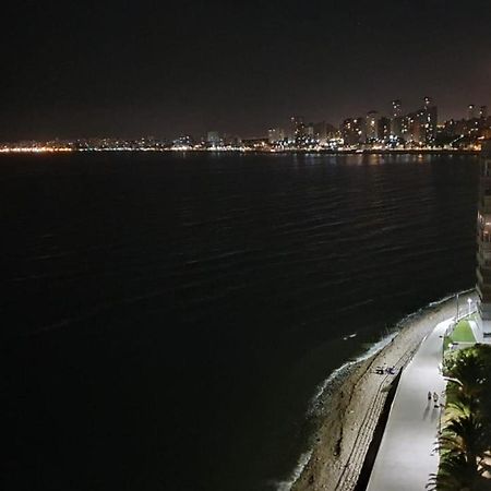 Sobre Las Olas Del Mar El Campello Buitenkant foto