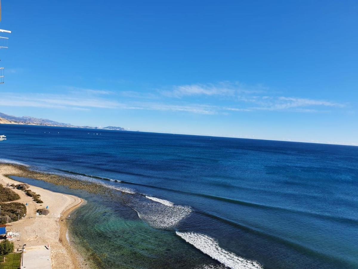 Sobre Las Olas Del Mar El Campello Buitenkant foto