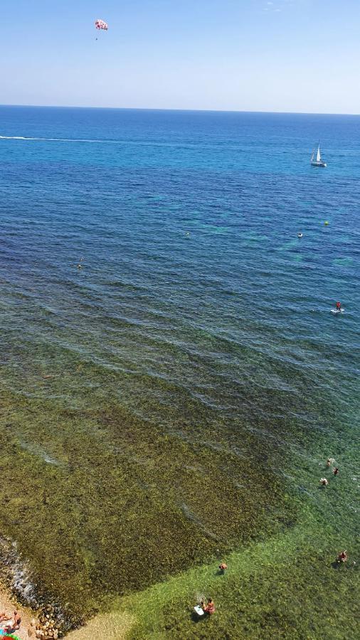 Sobre Las Olas Del Mar El Campello Buitenkant foto